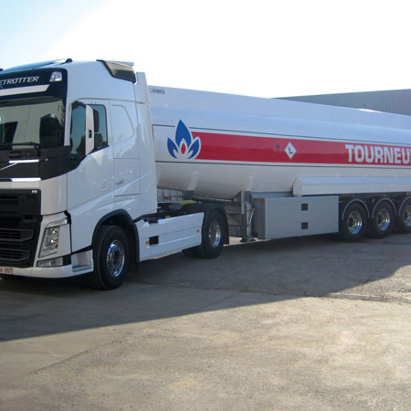 Camion citerne de Mazout Tourneur